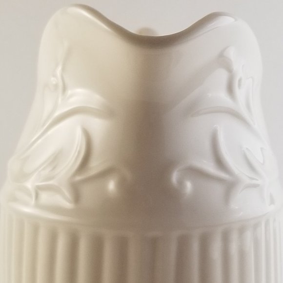 I. Godinger & Co. Small Porcelain Jug Pitcher - Picture 6 of 11